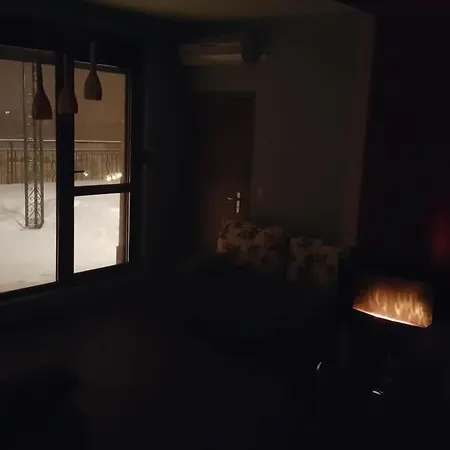 アパート Unique Studio- Great Balcony And View! Parking Possibility! ヴェリコ・タルノヴォ