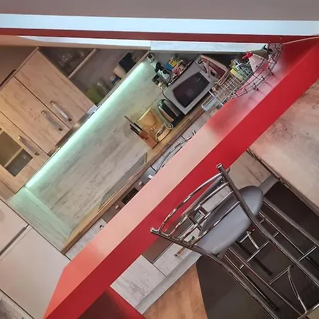 Unique Studio- Great Balcony And View! Parking Possibility! Apartment