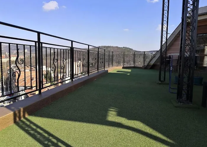 Unique Studio- Great Balcony And View! Parking Possibility! Daire