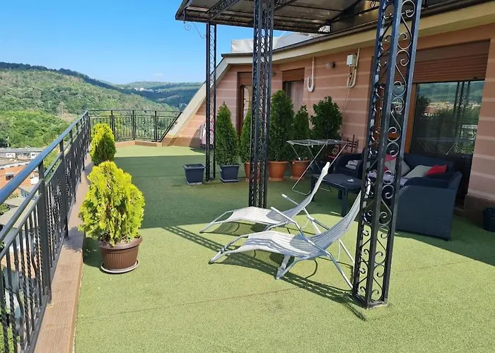 Unique Studio- Great Balcony And View! Parking Possibility! Daire