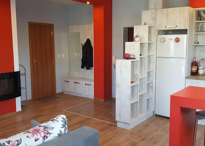 Unique Studio- Great Balcony And View! Parking Possibility! Appartamento Veliko Tărnovo